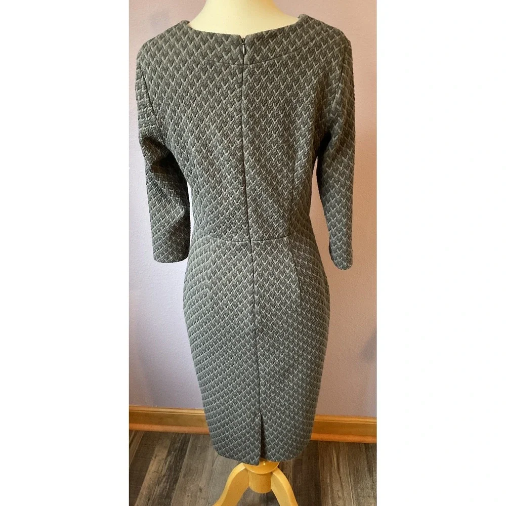 Banana Republic Textured‎ Knit Dress Womens Gray V Stitch Career Size 4